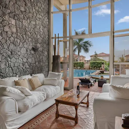 Tatil Evi Karat Kanaria *